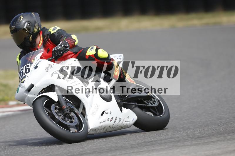 /22 06.07.2026  Pluess Moto Sport ADR/Einsteiger/666